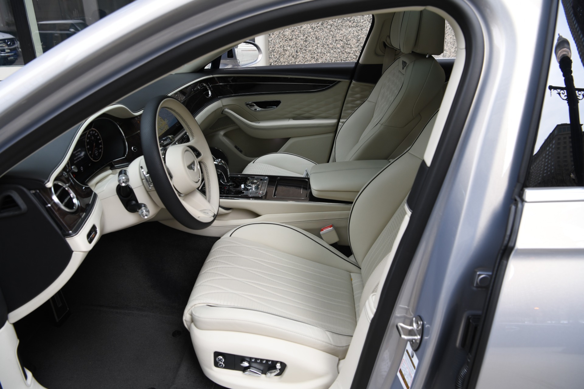 Used 2022 Bentley Flying Spur Hybrid | St. Petersburg, FL