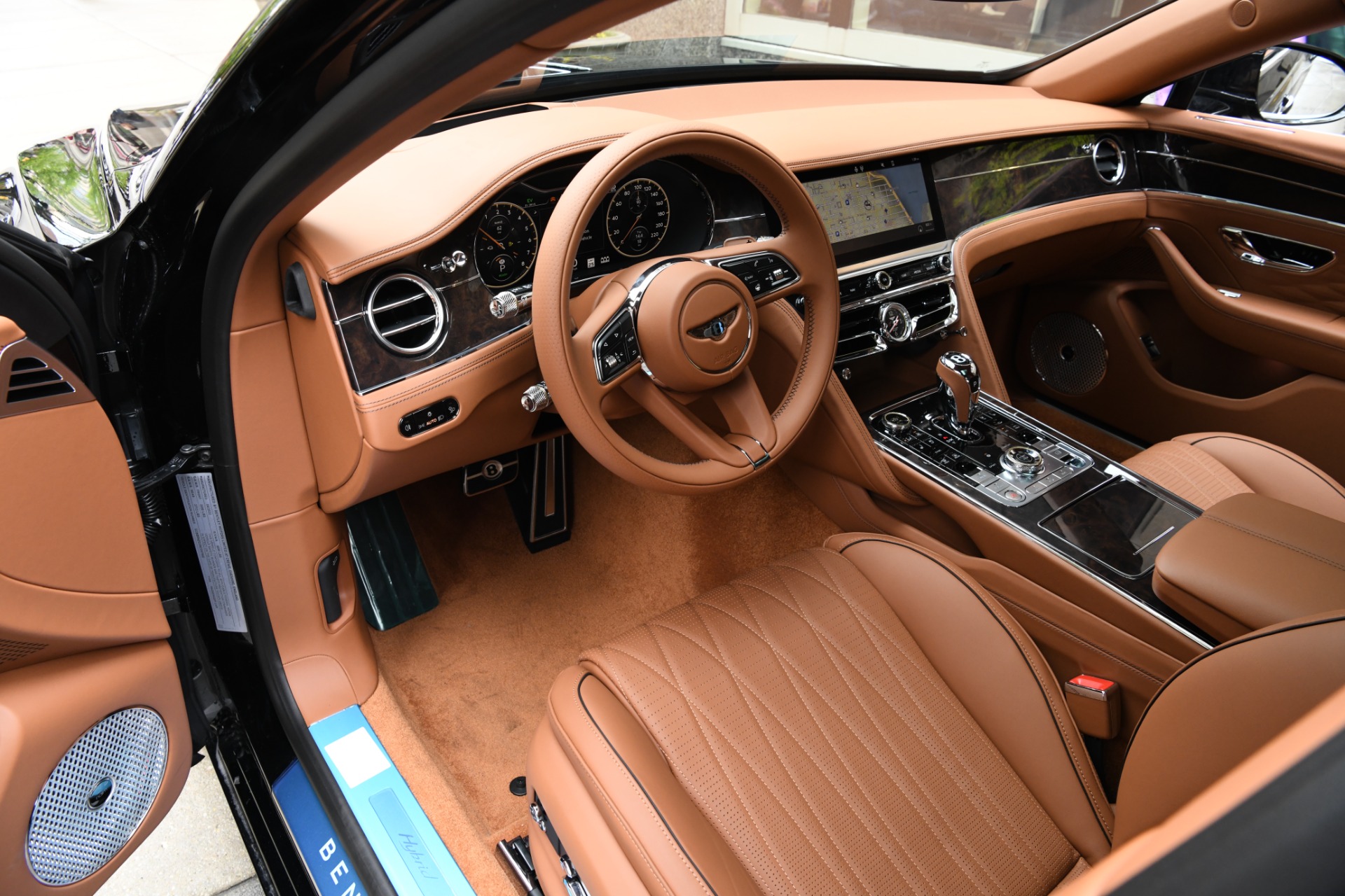 New 2022 Bentley Flying Spur Hybrid | St. Petersburg, FL