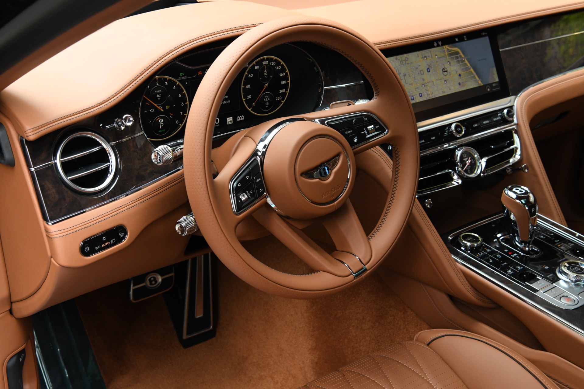 New 2022 Bentley Flying Spur Hybrid | St. Petersburg, FL