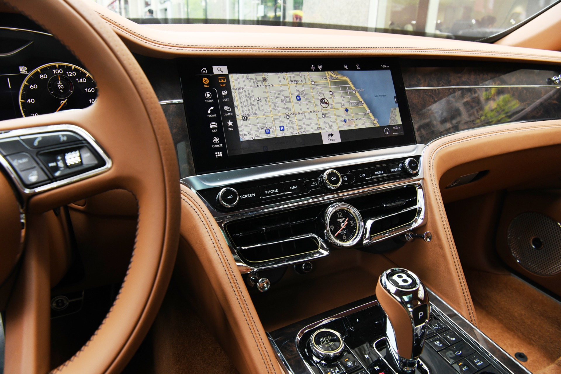 New 2022 Bentley Flying Spur Hybrid | St. Petersburg, FL