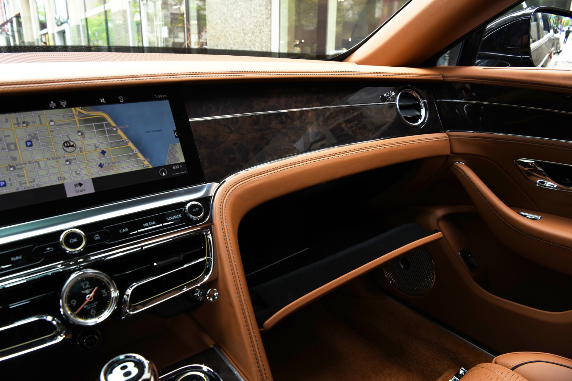 New 2022 Bentley Flying Spur Hybrid | St. Petersburg, FL