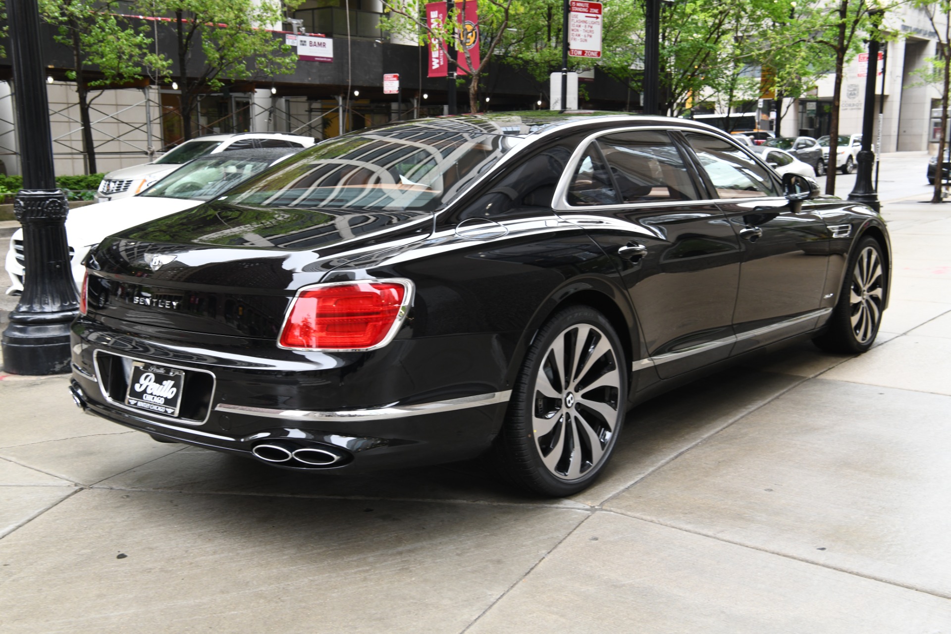 New 2022 Bentley Flying Spur Hybrid | St. Petersburg, FL