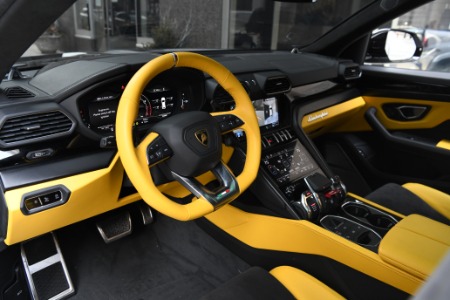 Used 2022 Lamborghini Urus  | Chicago, IL